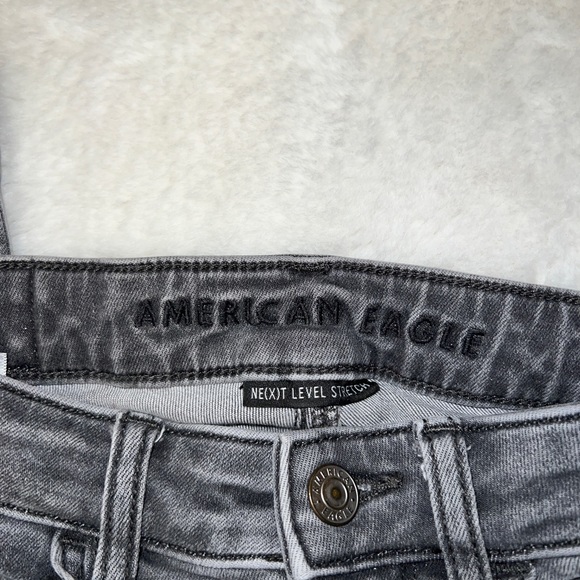 American Eagle super high rise jegging size 00 regular grey distressed style - Picture 9 of 13